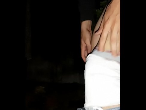 ❤️ Ο γείτονάς μου πήδηξε στον τοίχο καραντίνας μου ❤️ Γαμημένο βίντεο ❌️